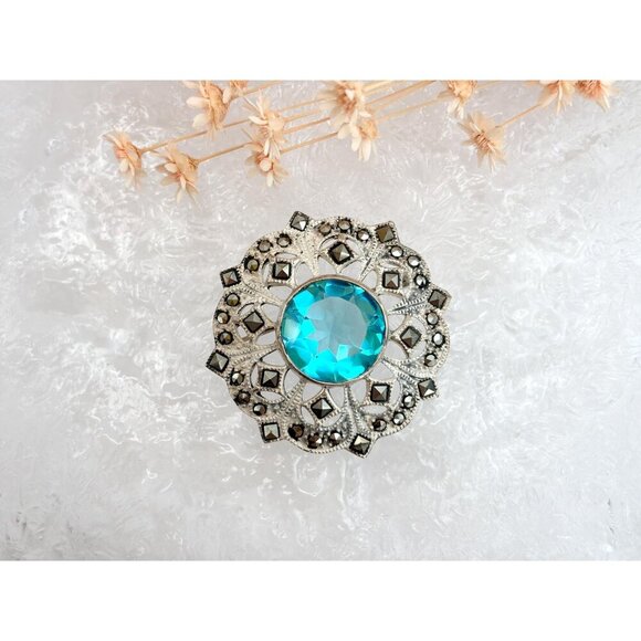 SOLD -Sterling Silver Vintage 925 Stamped Natural Marcasite & Acquamarine Brooch - Picture 6 of 9